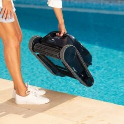 Dolphin - Liberty 300 Cordless Robotic Pool Cleaner -Spa Equipment Store Liberty 300 Cordless Robotic Pool Cleaner 3