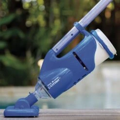Water Tech - Pool Blaster Catfish Li Cordless Vacuum For Spas And Pools 13 Water Tech - Pool Blaster Catfish Li Cordless Vacuum For Spas And Pools -Spa Equipment Store Pool Blaster Catfish Li Cordless Vacuum for Spas and Pools 11